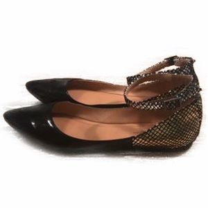 BCBGeneration PL-ZimmerX Flats